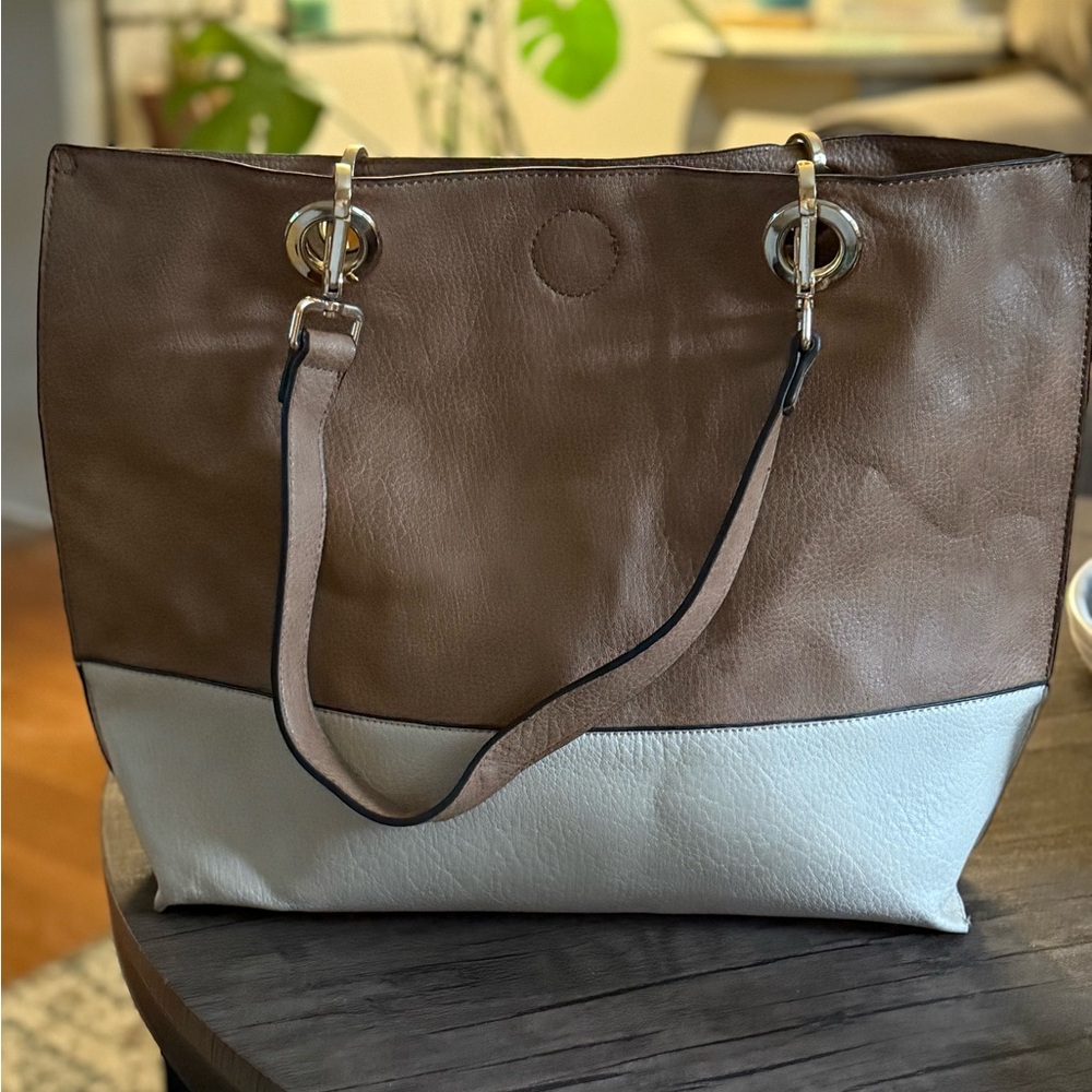 Two-Tone Brown and White Women's Tote Bag